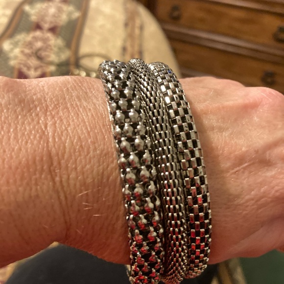 Bangle bracelets set - Picture 3 of 3